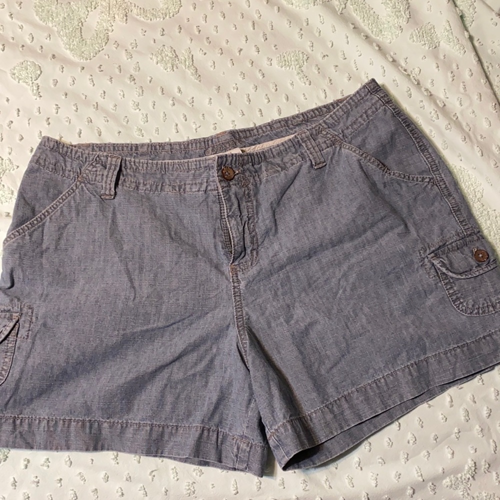 Women’s shorts